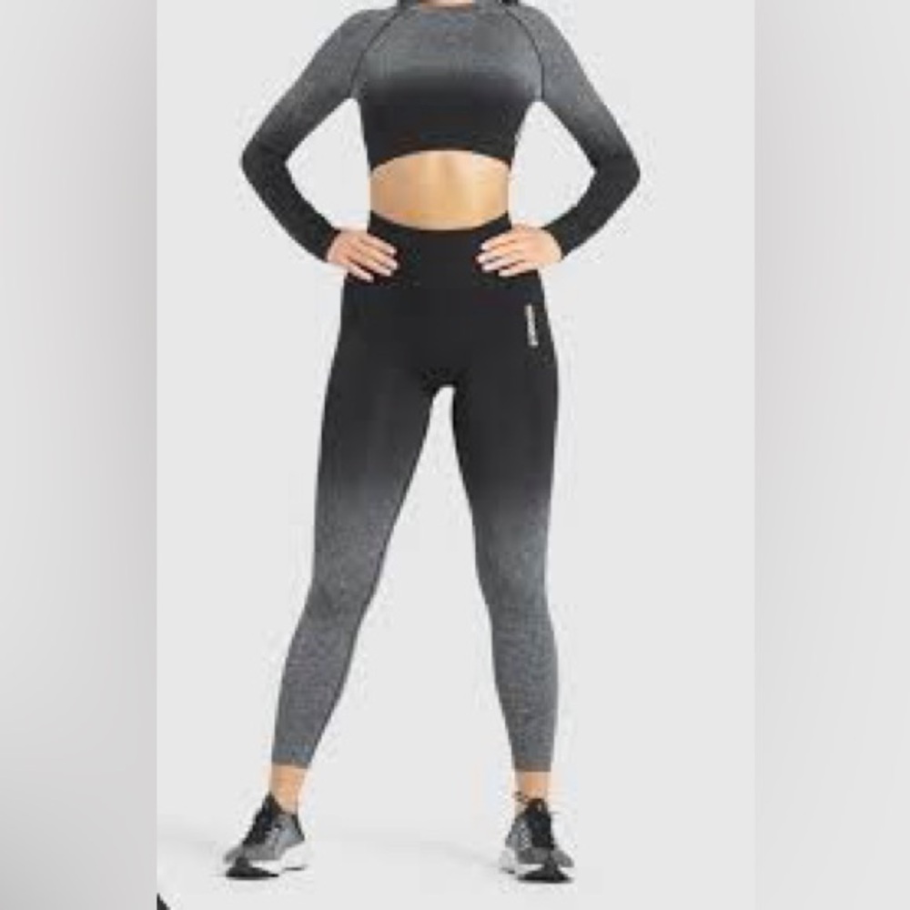 Gymshark SET Adapt Ombré Black and Gray Seamless Top & Leggings Size M - Picture 6 of 17